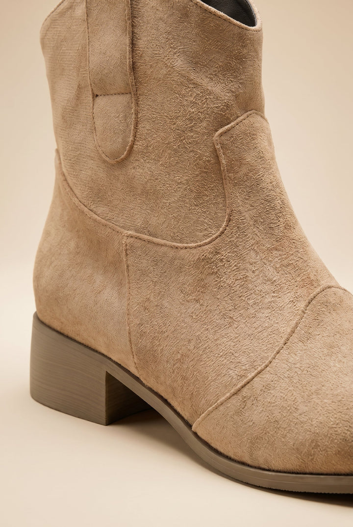 Virexa | Western Ankle Boots Vintage Modern Edge